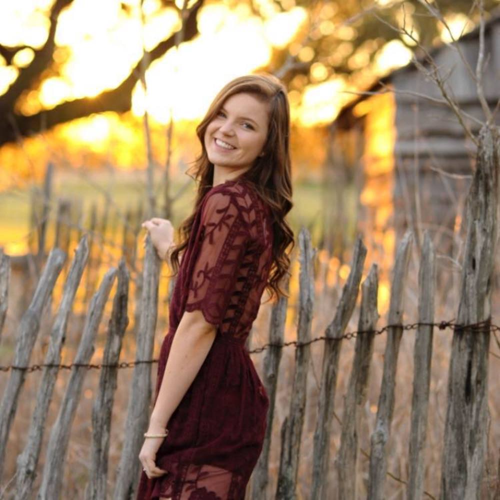Meet your Posher, Madison